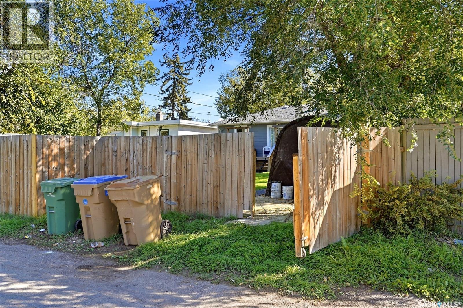 1010 Elphinstone Street, Regina, Saskatchewan  S4T 3L8 - Photo 42 - SK049253