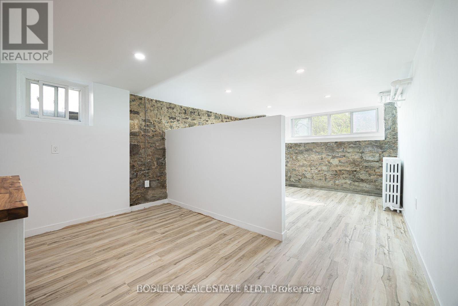 Lower 1 - 178 High Park Avenue, Toronto, Ontario  M6P 2S4 - Photo 2 - W13820672