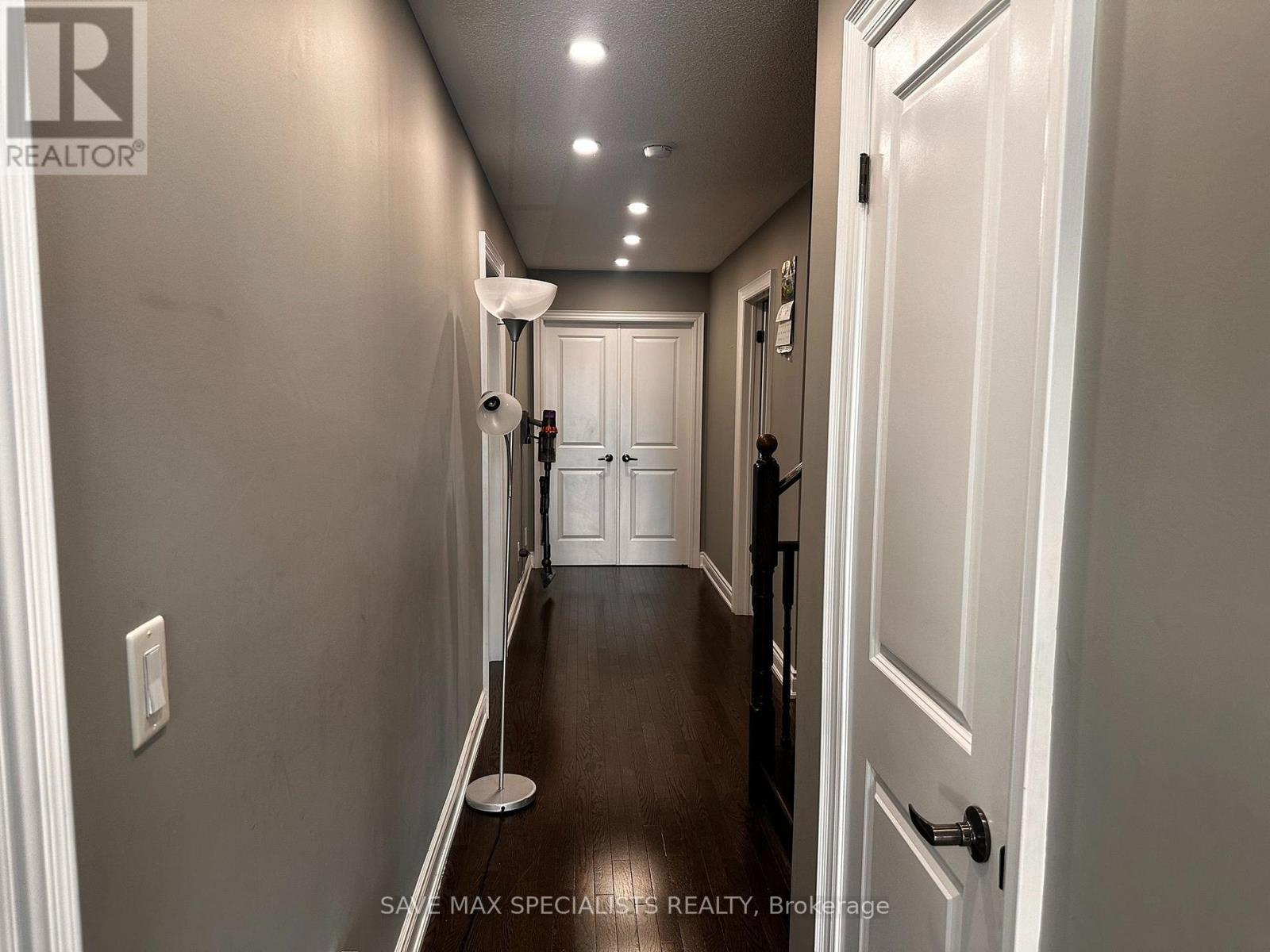 Main - 7538 Saint Barbara Boulevard, Mississauga, Ontario  L5W 0B6 - Photo 17 - W13820708