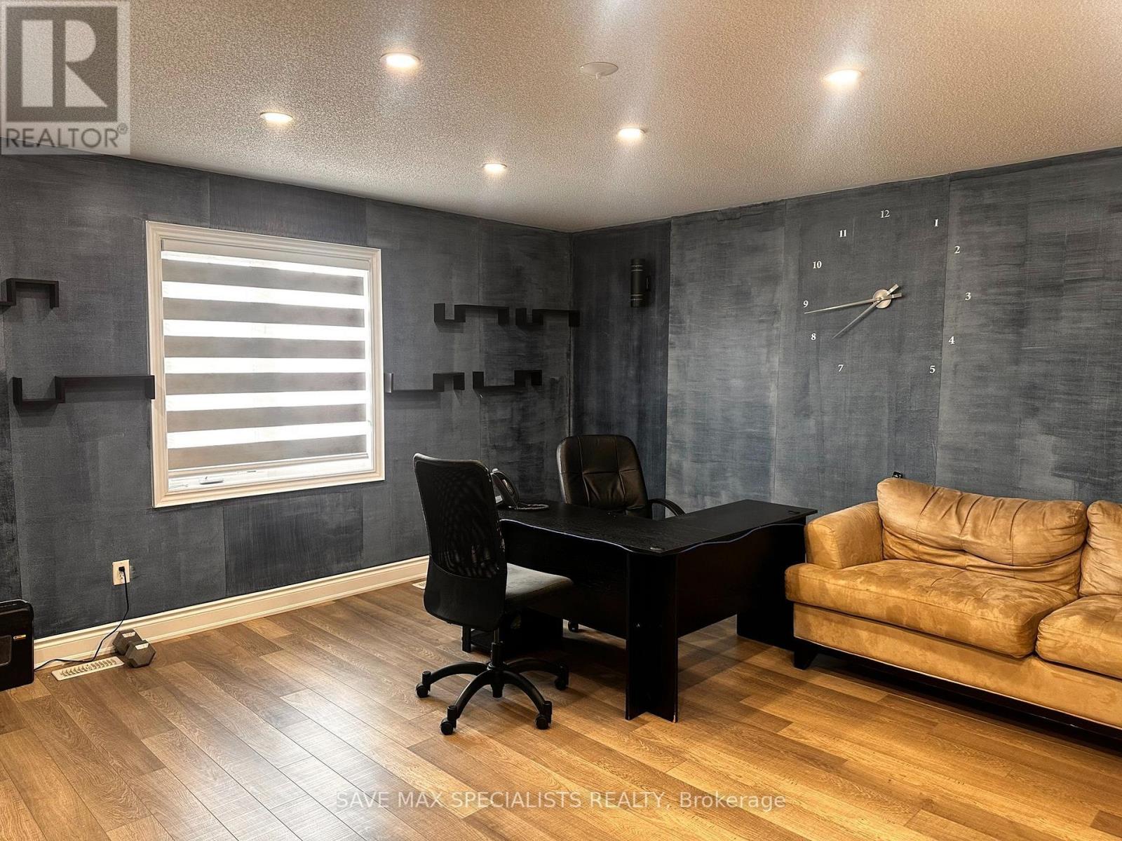 Main - 7538 Saint Barbara Boulevard, Mississauga, Ontario  L5W 0B6 - Photo 37 - W13820708