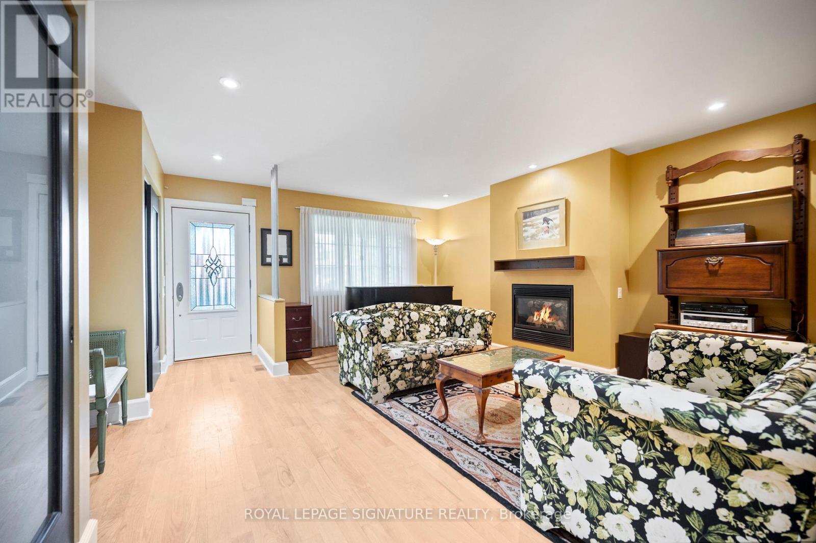 830 Ninth Street, Mississauga, Ontario  L5E 1R8 - Photo 6 - W13820710
