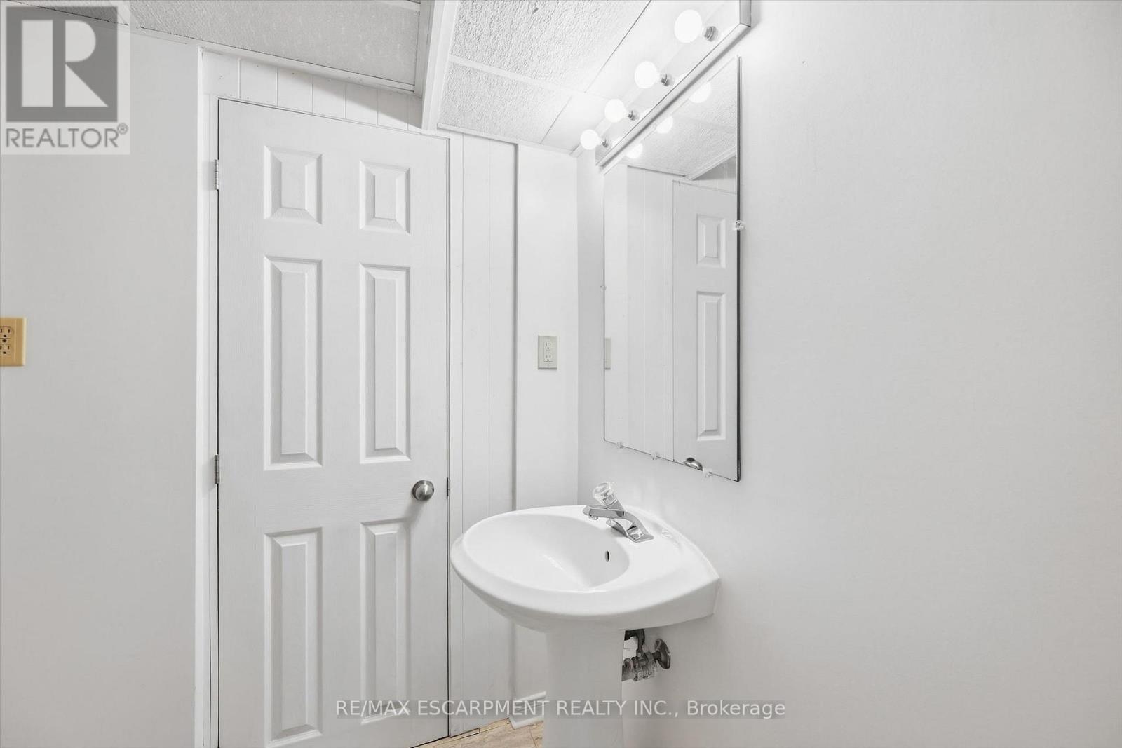 14 - 1548 Newlands Crescent, Burlington, Ontario  L7M 1V6 - Photo 31 - W13820746
