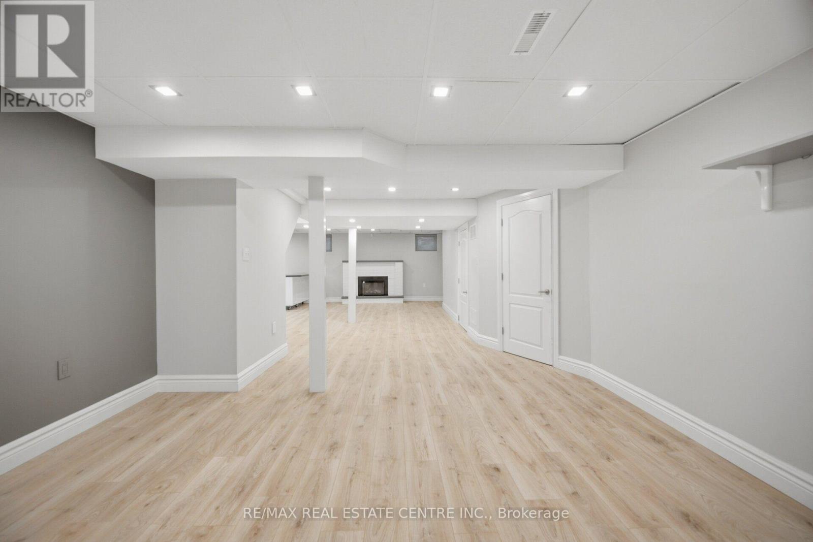 1572 Maple Ridge Drive, Mississauga, Ontario  L4W 3C8 - Photo 40 - W13820750