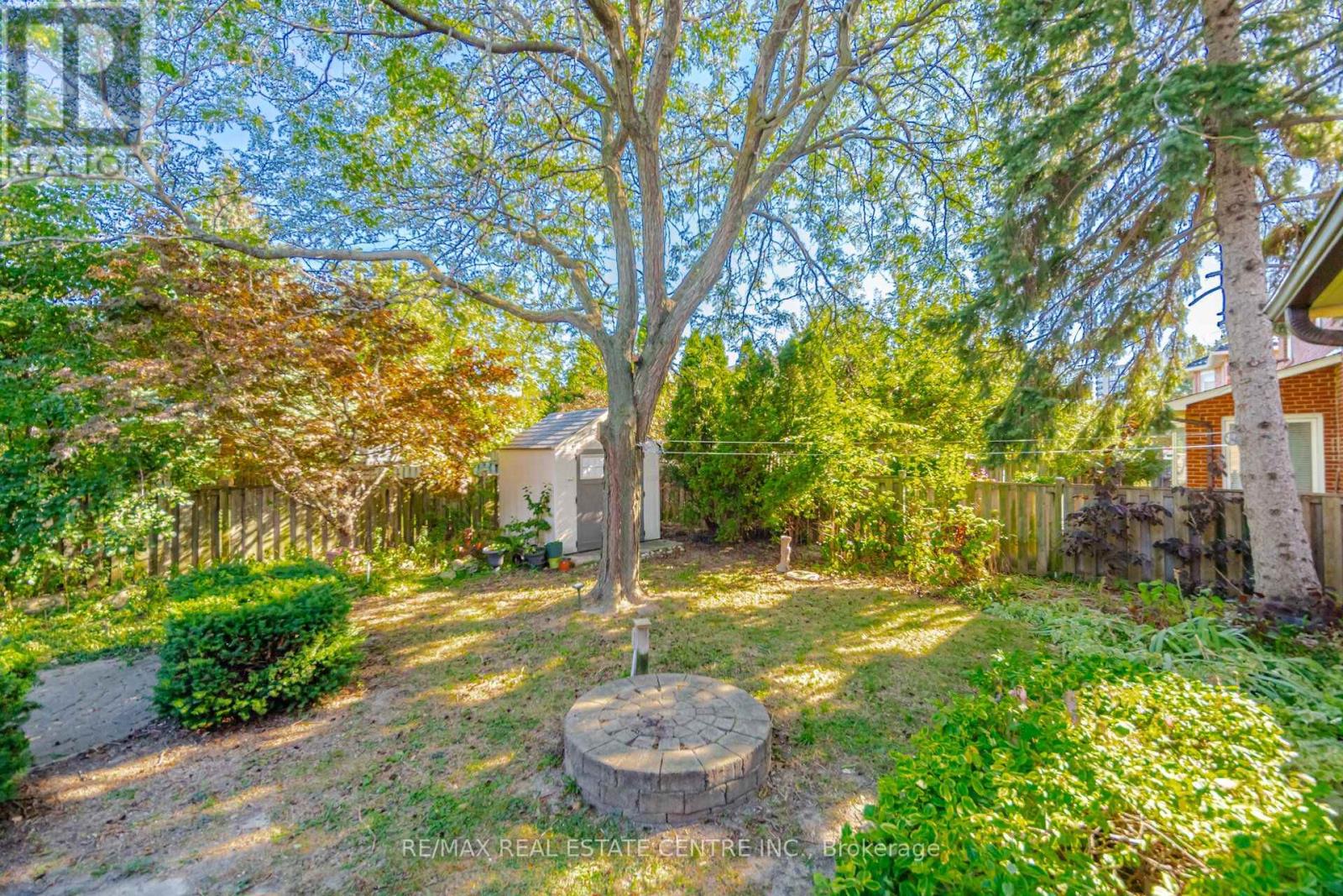 1572 Maple Ridge Drive, Mississauga, Ontario  L4W 3C8 - Photo 46 - W13820750