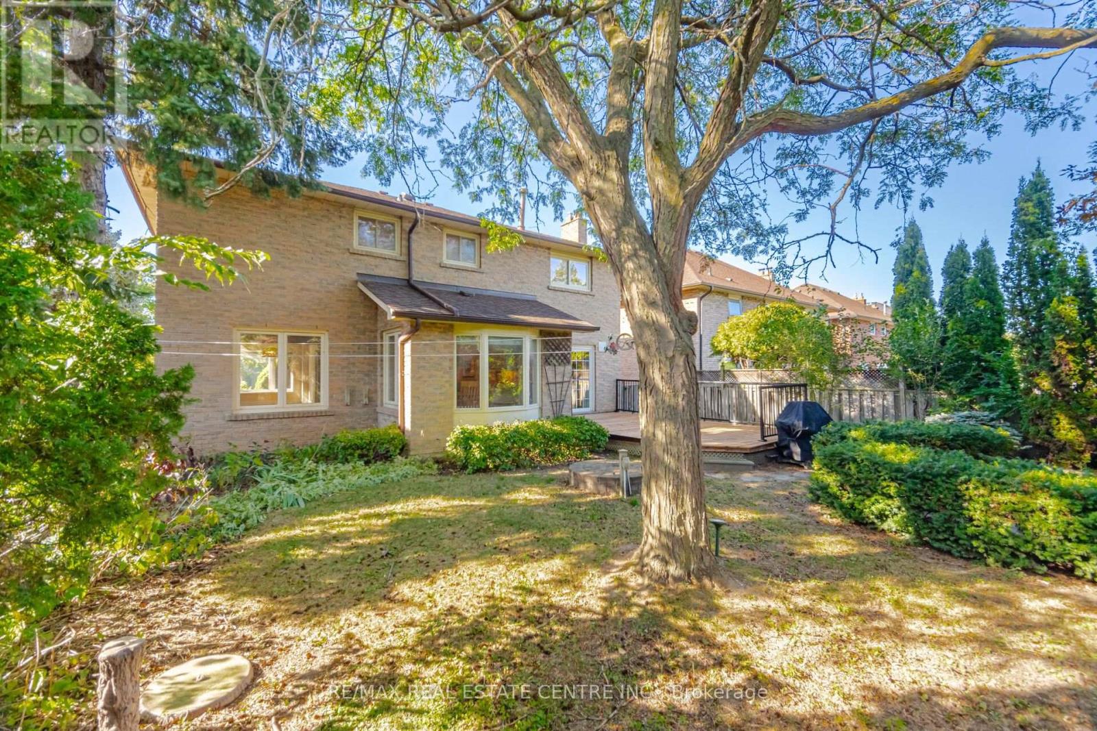 1572 Maple Ridge Drive, Mississauga, Ontario  L4W 3C8 - Photo 49 - W13820750