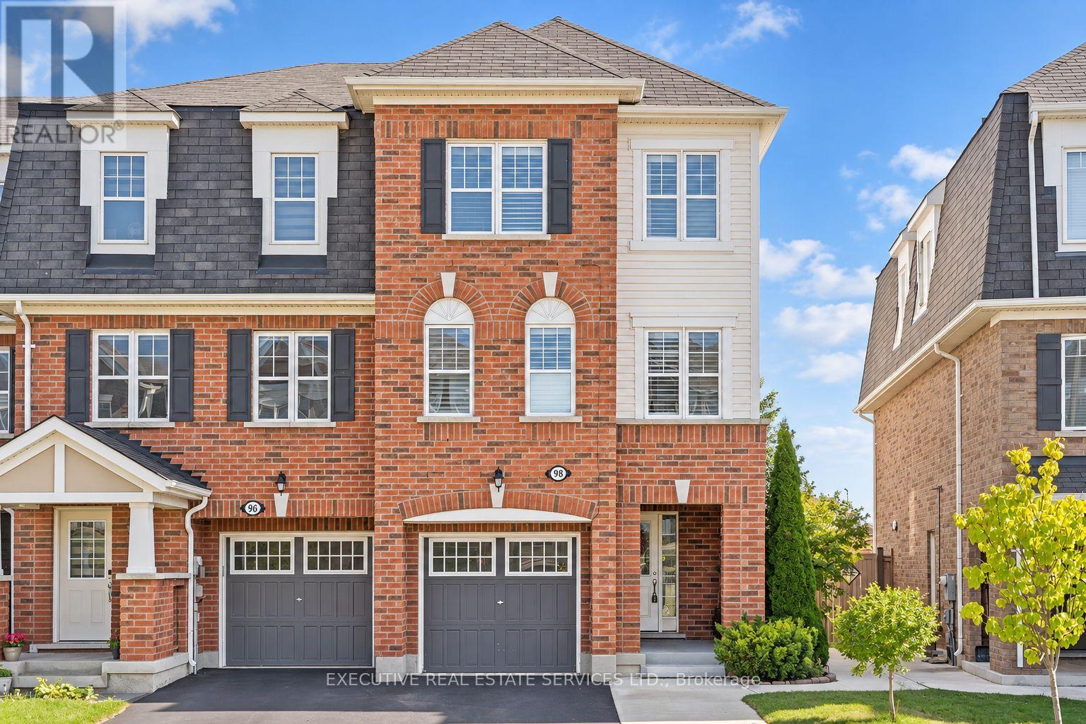 98 BANNISTER CRESCENT, Brampton, Ontario