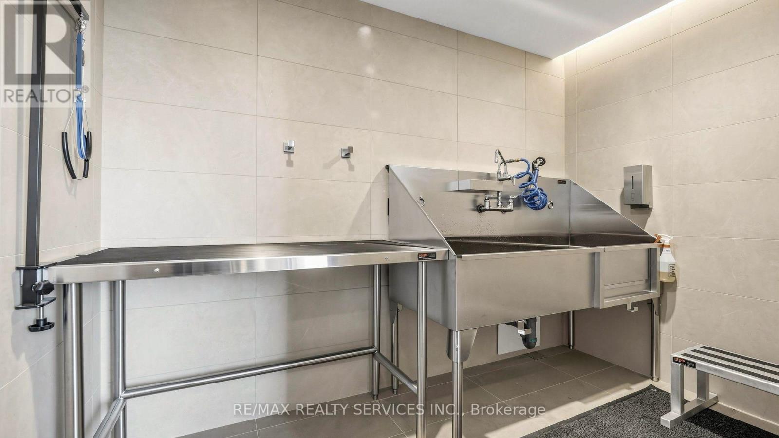 610 - 1415 Dundas Street E, Oakville, Ontario  L6H 7G1 - Photo 40 - W13820842