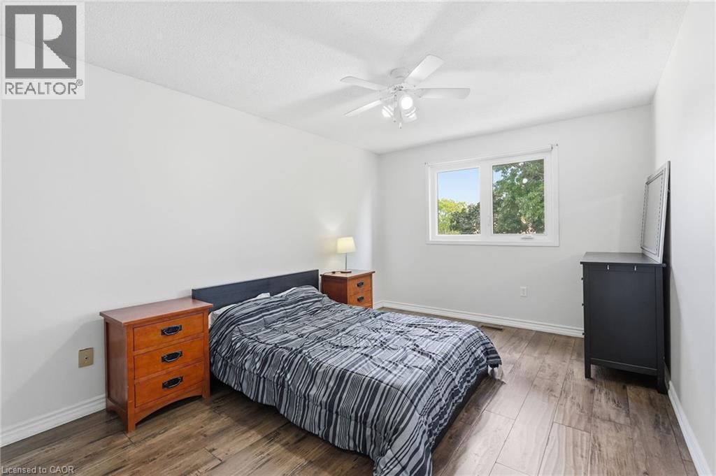 2328 Malcolm Crescent, Burlington, Ontario  L7P 4H4 - Photo 19 - 40865118