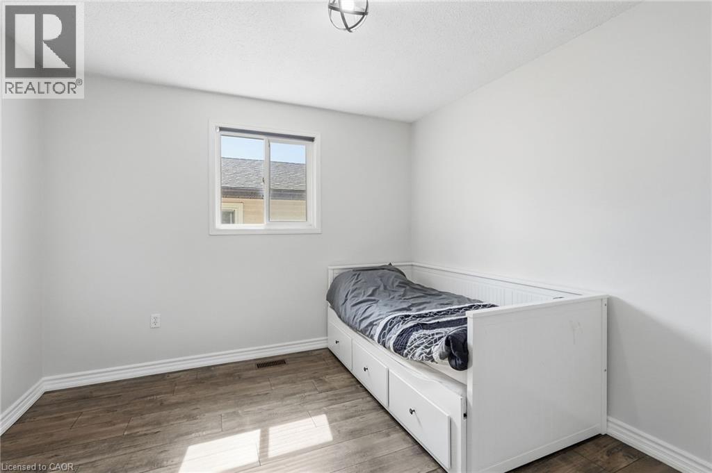 2328 Malcolm Crescent, Burlington, Ontario  L7P 4H4 - Photo 22 - 40865118