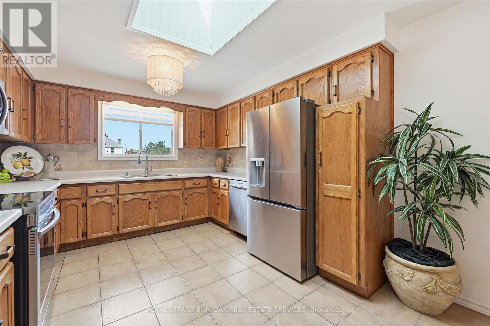 83 Oakridge Drive, Hamilton, Ontario  L8G 4P7 - Photo 16 - X13820754