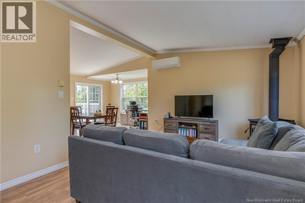 534 North Black River Road photo 4