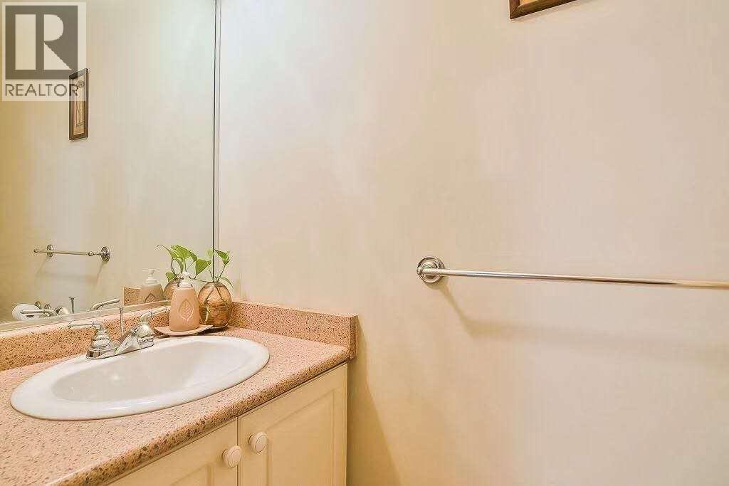 5737 Rumble Street, Burnaby, British Columbia  V5J 2C3 - Photo 10 - R3142295