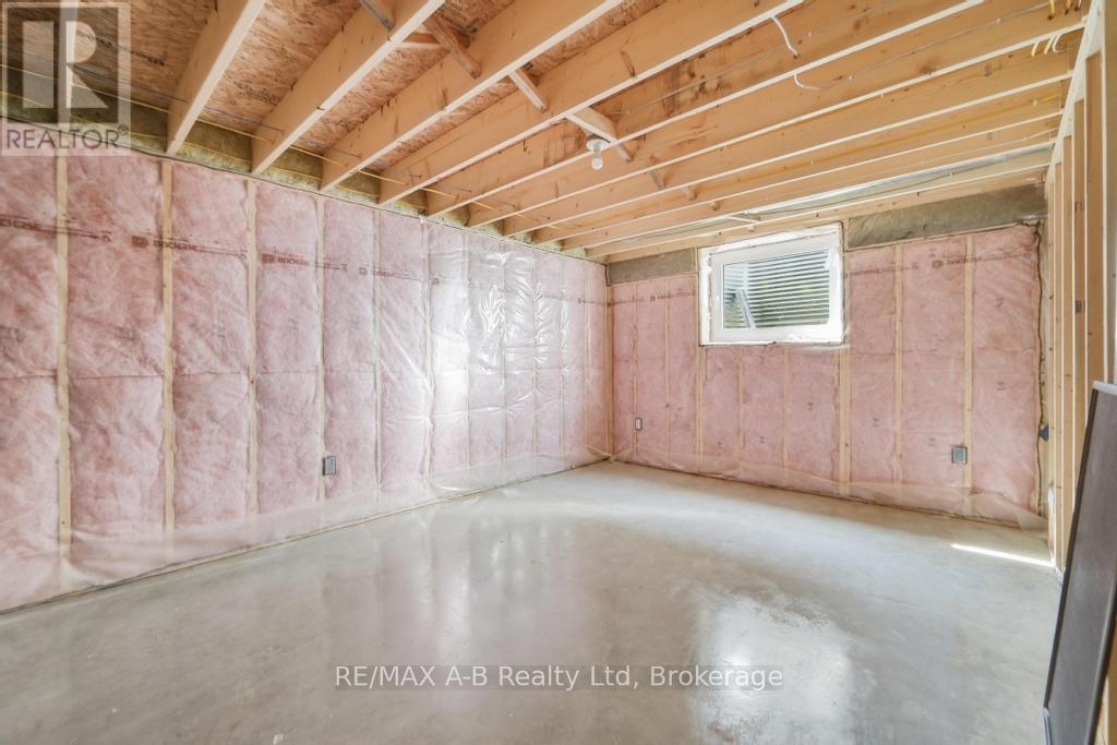 15 Orchard Drive, Stratford, Ontario  N5A 0J7 - Photo 15 - X12535762