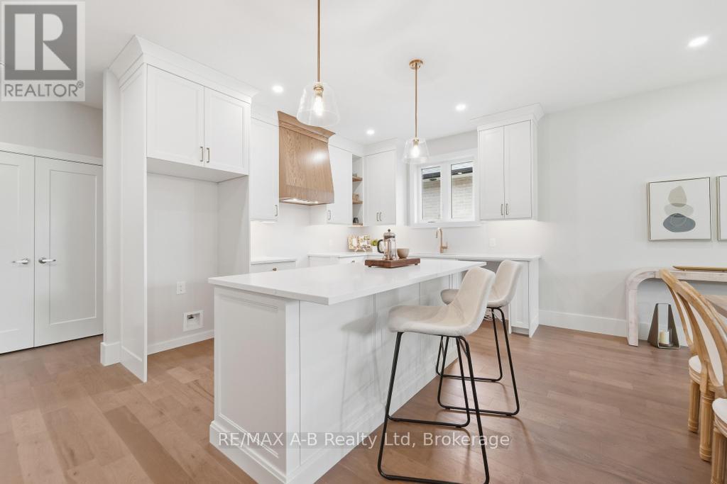 15 Orchard Drive, Stratford, Ontario  N5A 0J7 - Photo 6 - X12535762