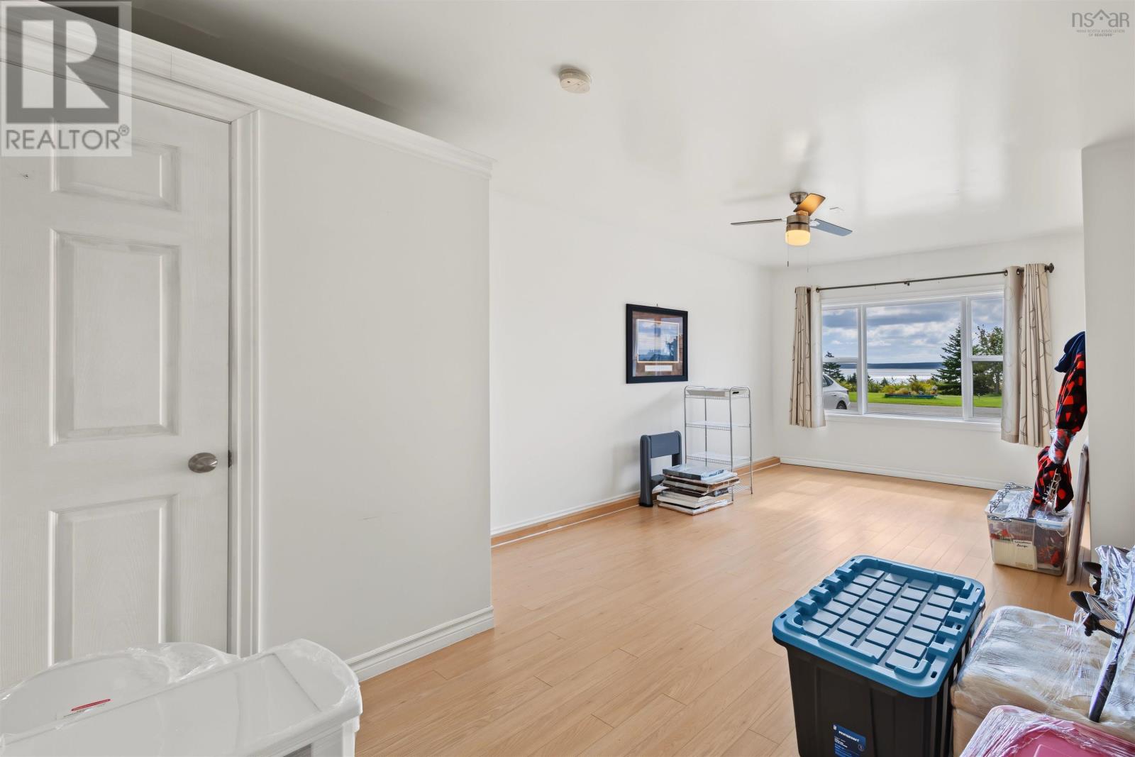 2581 Morien Hwy Highway, Port Morien, Nova Scotia  B1B 1C3 - Photo 14 - 202624174