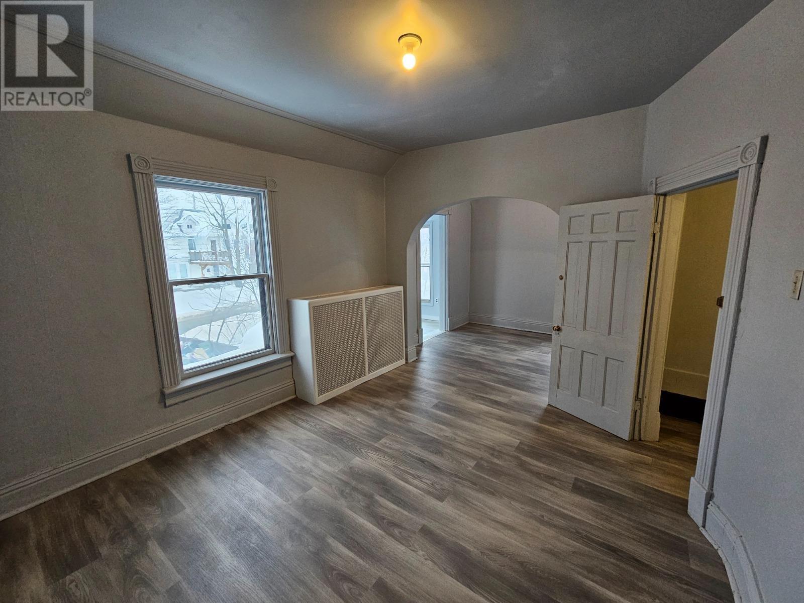 172 Pim St, Sault Ste. Marie, Ontario P6A 3G8 - Photo 10 - SM262641