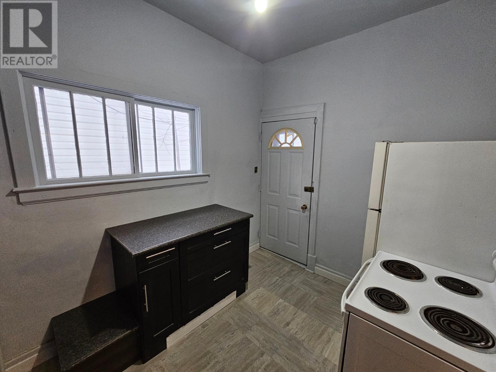 172 Pim St, Sault Ste. Marie, Ontario P6A 3G8 - Photo 5 - SM262641