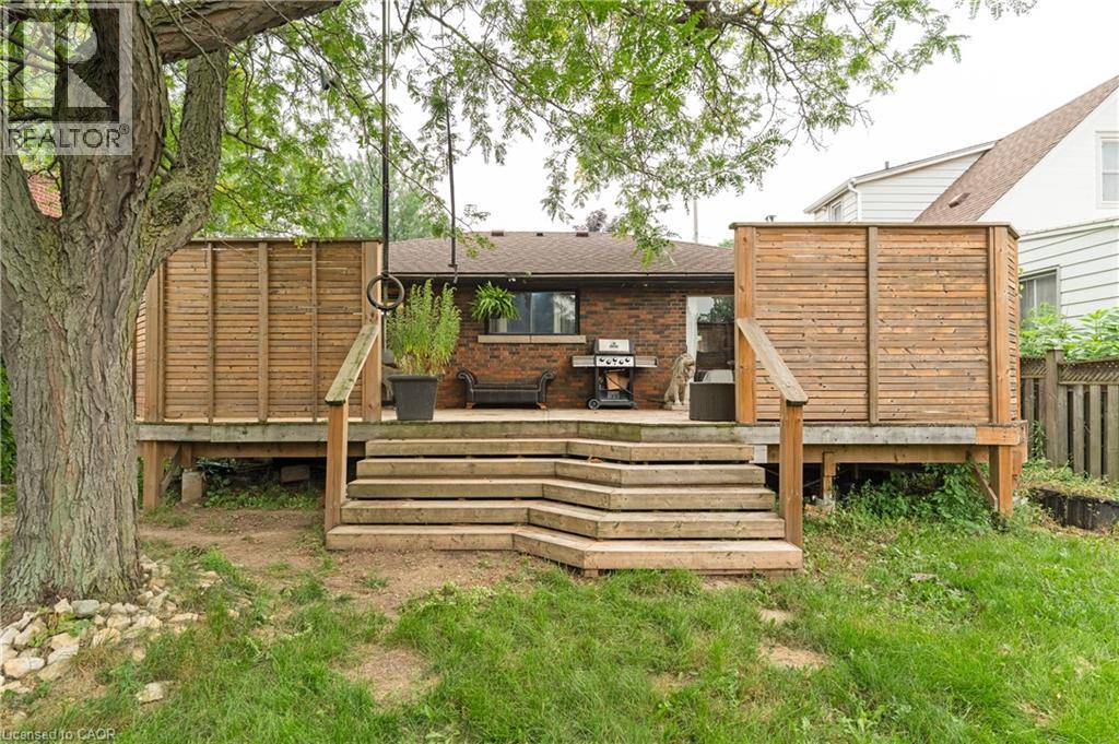 83 East 15th Street, Hamilton, Ontario  L9A 4E8 - Photo 45 - 40865514