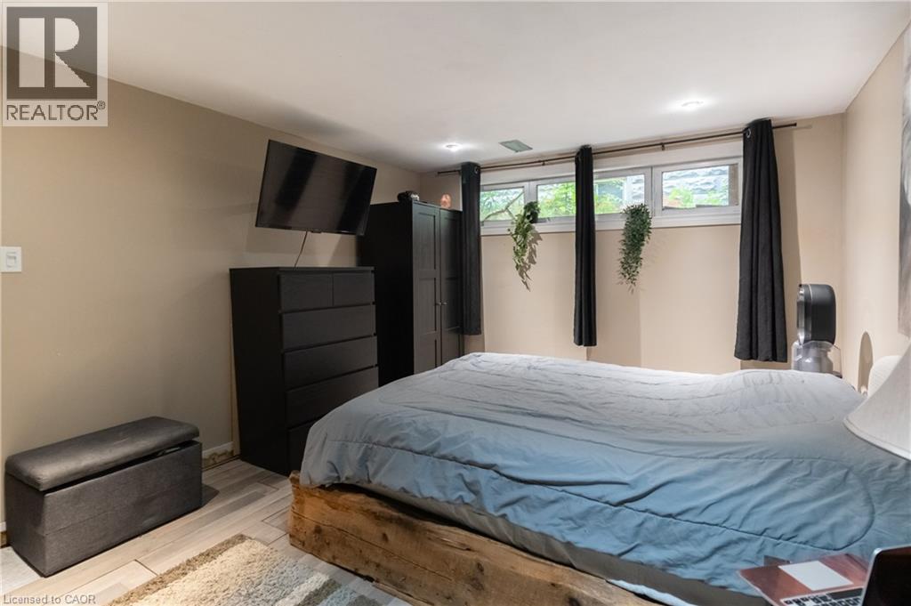 83 East 15th Street, Hamilton, Ontario  L9A 4E8 - Photo 31 - 40865514