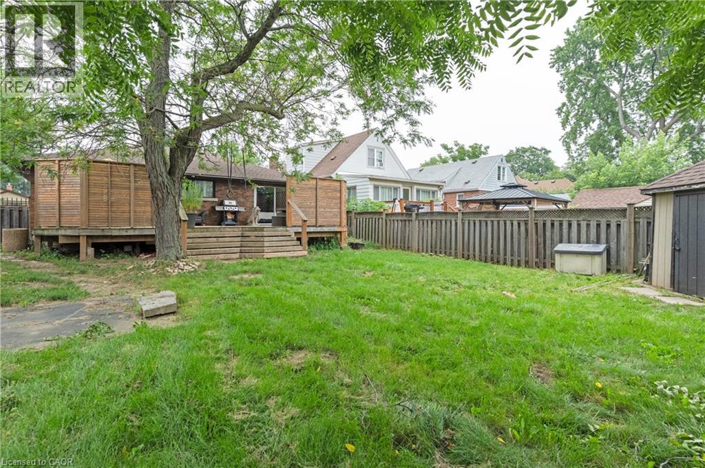 83 East 15th Street, Hamilton, Ontario  L9A 4E8 - Photo 49 - 40865514