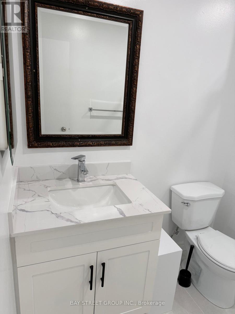 119 Shawnee Circle, Toronto, Ontario  M2H 2X9 - Photo 33 - C13817092