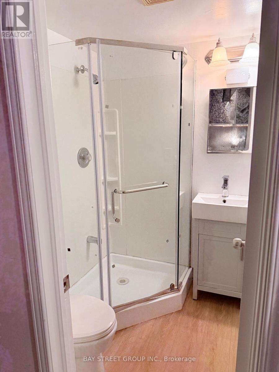 119 Shawnee Circle, Toronto, Ontario  M2H 2X9 - Photo 30 - C13817092