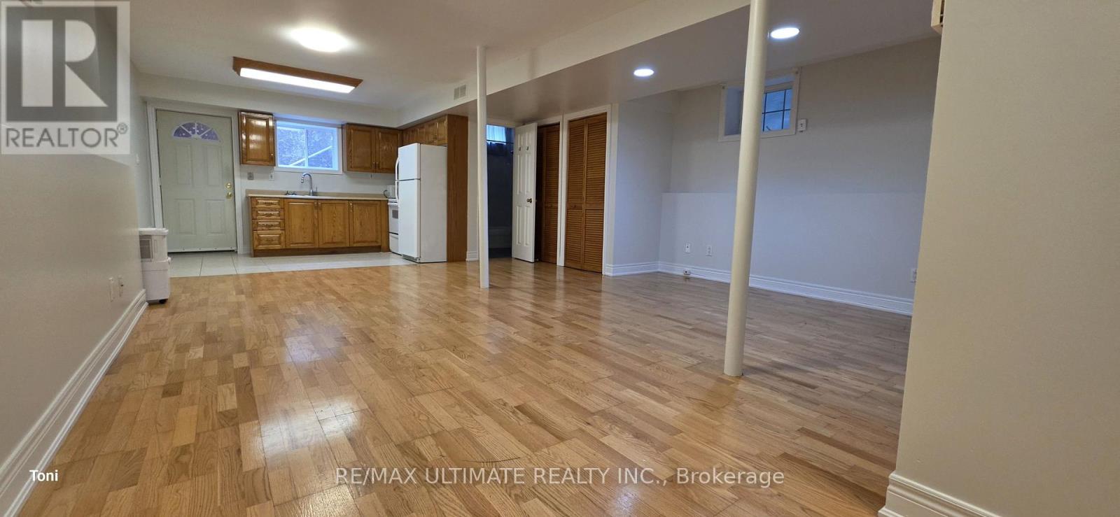 Bsmt - 34 Peterborough Avenue, Toronto, Ontario  M6H 2K7 - Photo 4 - W13818762