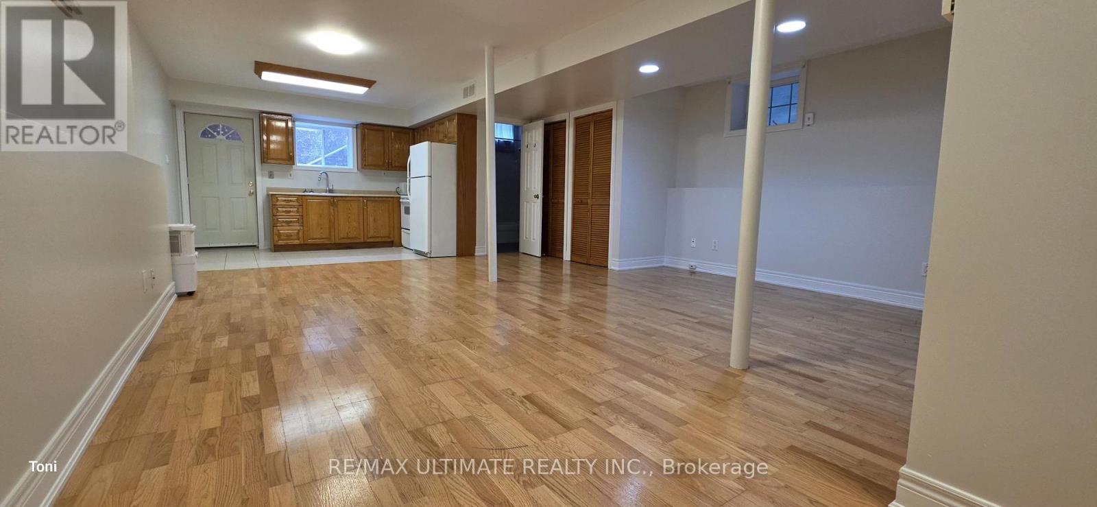 Bsmt - 34 Peterborough Avenue, Toronto, Ontario  M6H 2K7 - Photo 5 - W13818762