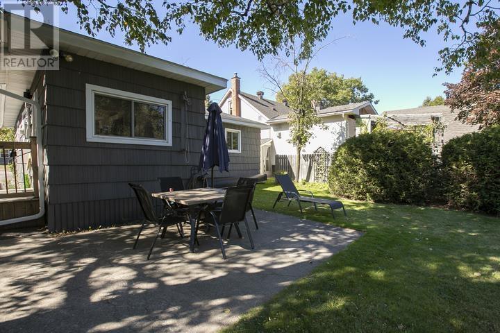 552 Lake St, Sault Ste. Marie, Ontario P6B 3L2 - Photo 11 - SM262656