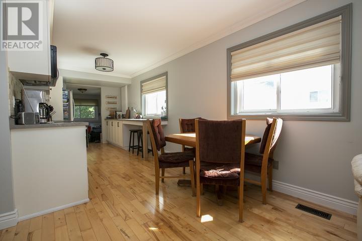 552 Lake St, Sault Ste. Marie, Ontario P6B 3L2 - Photo 21 - SM262656