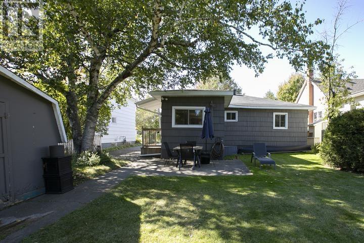 552 Lake St, Sault Ste. Marie, Ontario P6B 3L2 - Photo 9 - SM262656