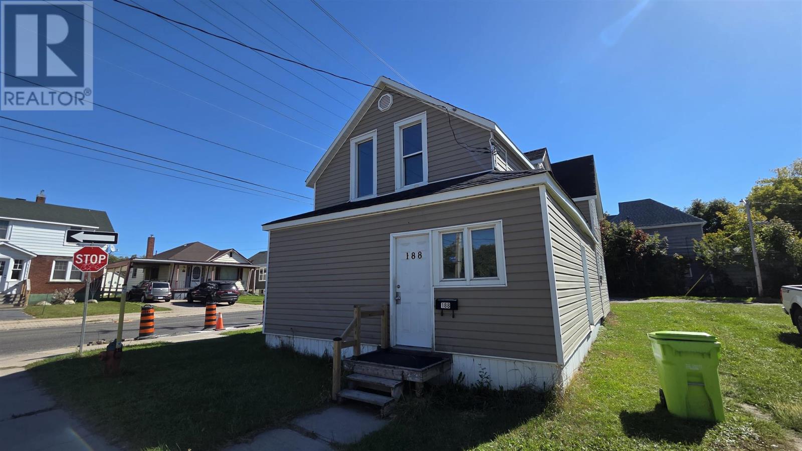 188 Dennis St, Sault Ste. Marie, Ontario P6A 2X3 - Photo 1 - SM262657