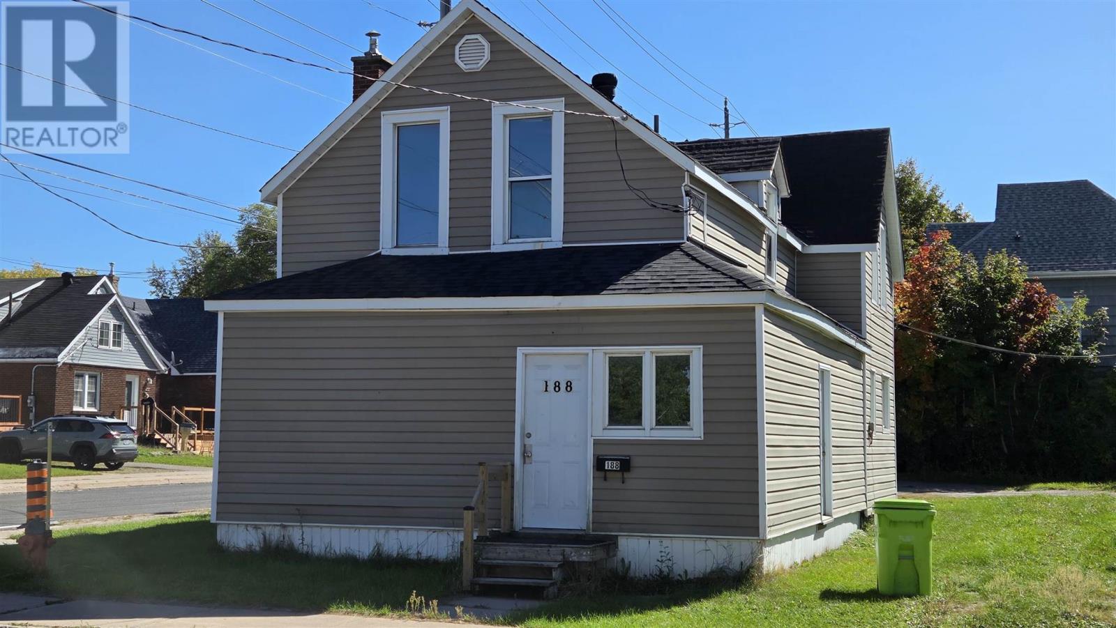 188 Dennis St, Sault Ste. Marie, Ontario P6A 2X3 - Photo 4 - SM262657