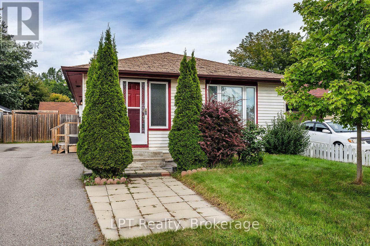 745 Grandview Drive, Oshawa, Ontario  L1H 7W5 - Photo 3 - E13820950