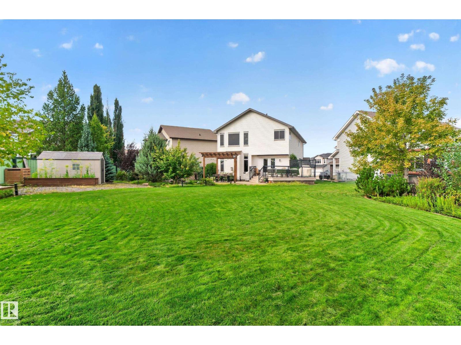 20853 92A AV NW photo 60
