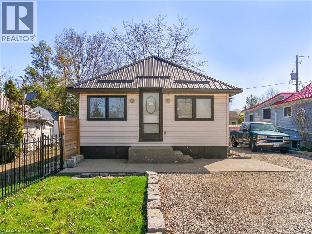 7 Park Street, Nanticoke, Ontario  N0A 1L0 - Photo 3 - 40845185