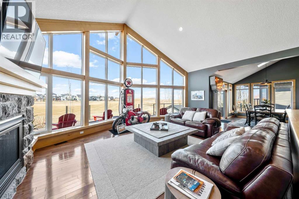 33 Wyndham Park Way, Carseland, Alberta  T0J 0M0 - Photo 8 - A2300489
