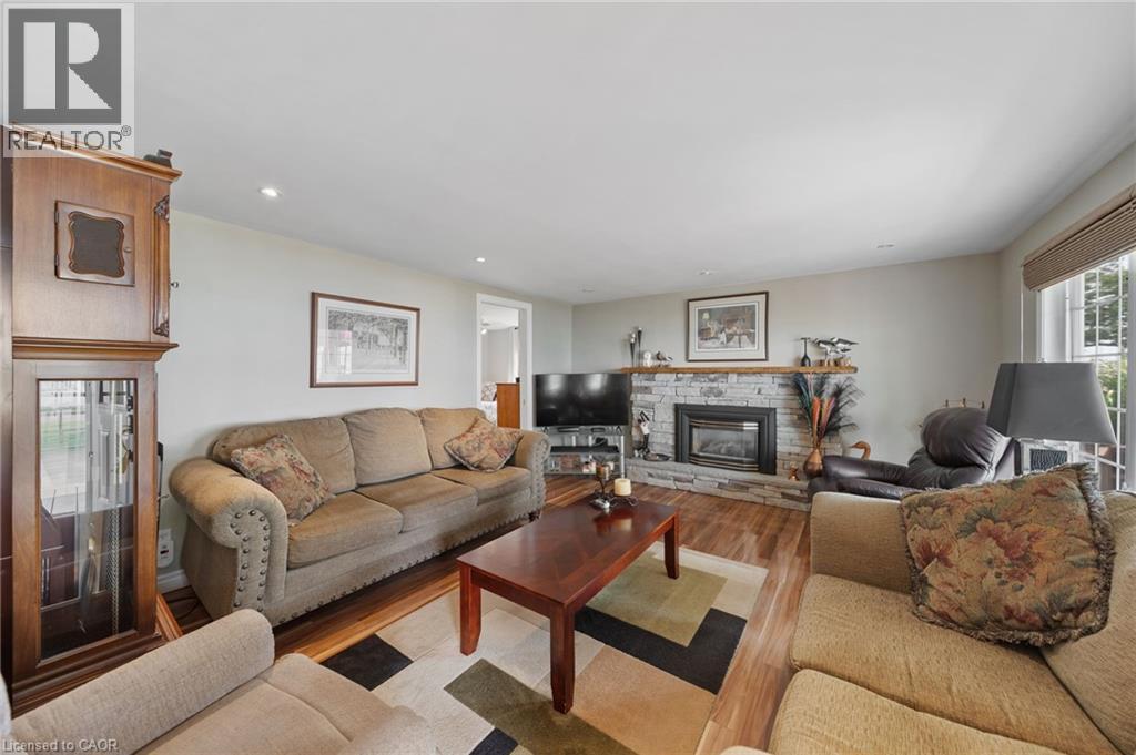 2387 Lakeshore Road, Dunnville, Ontario  N1A 2W8 - Photo 21 - 40848666
