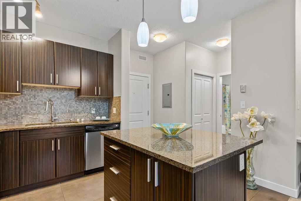 320, 11 Millrise Drive SW, Calgary, Alberta  T2Y 0K7 - Photo 5 - A2336018