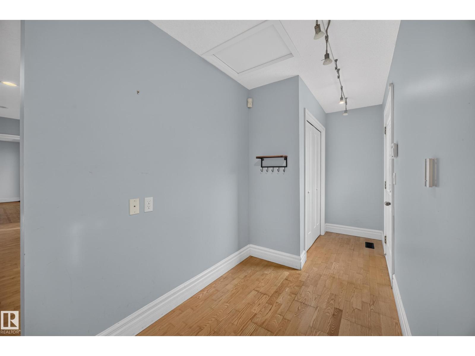 9615 75 Av NW, Edmonton, Alberta  T6E 1H7 - Photo 17 - E4510050