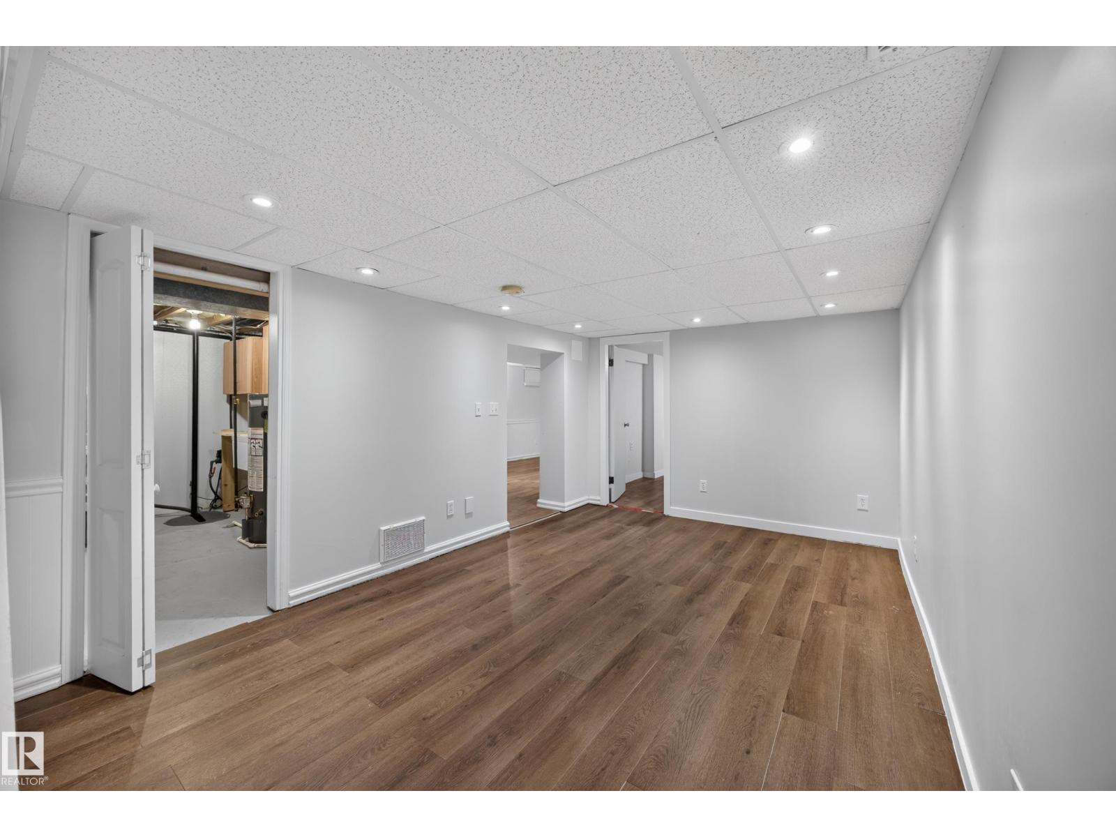 9615 75 Av NW, Edmonton, Alberta  T6E 1H7 - Photo 25 - E4510050