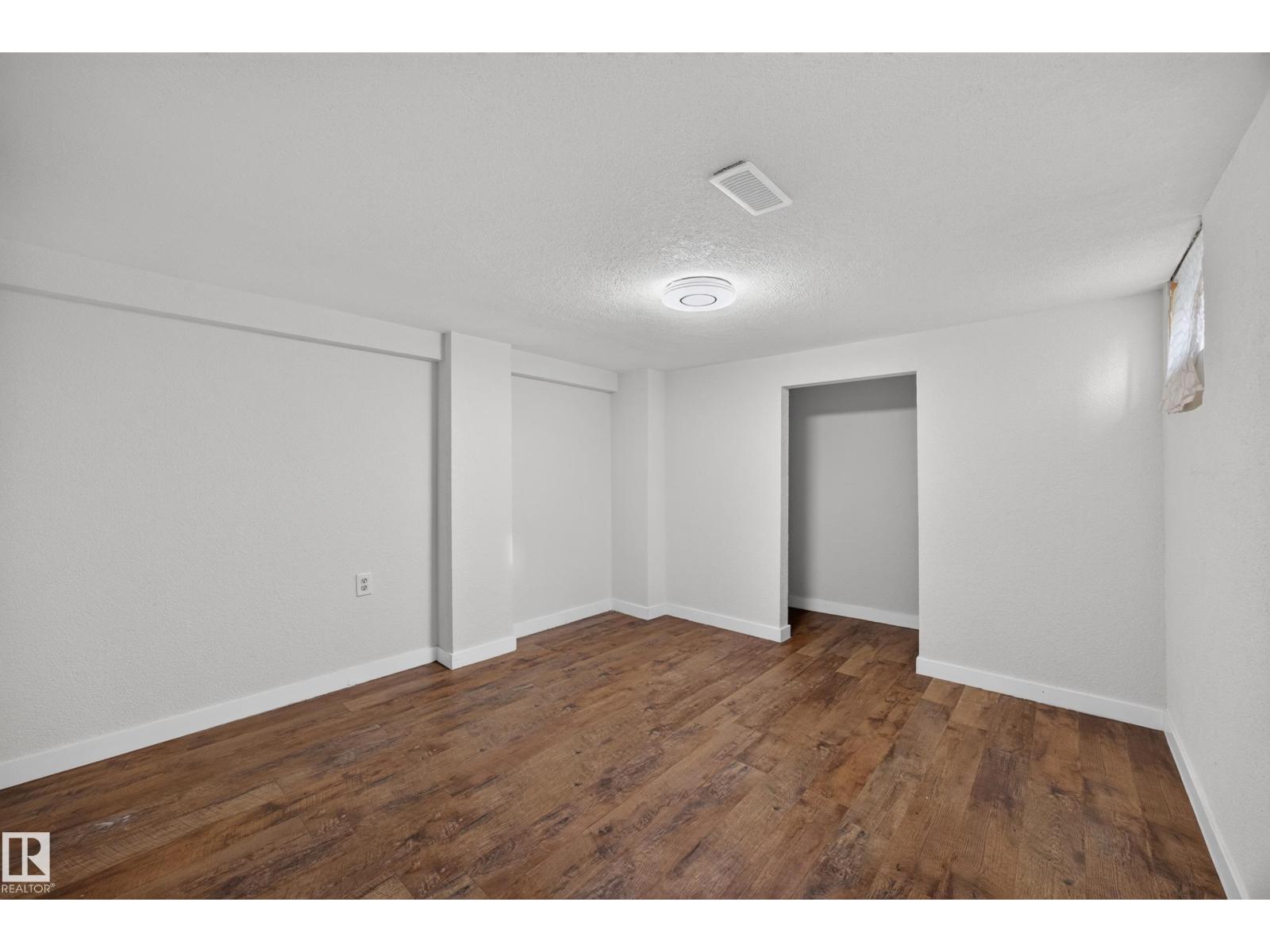 9615 75 Av NW, Edmonton, Alberta  T6E 1H7 - Photo 27 - E4510050