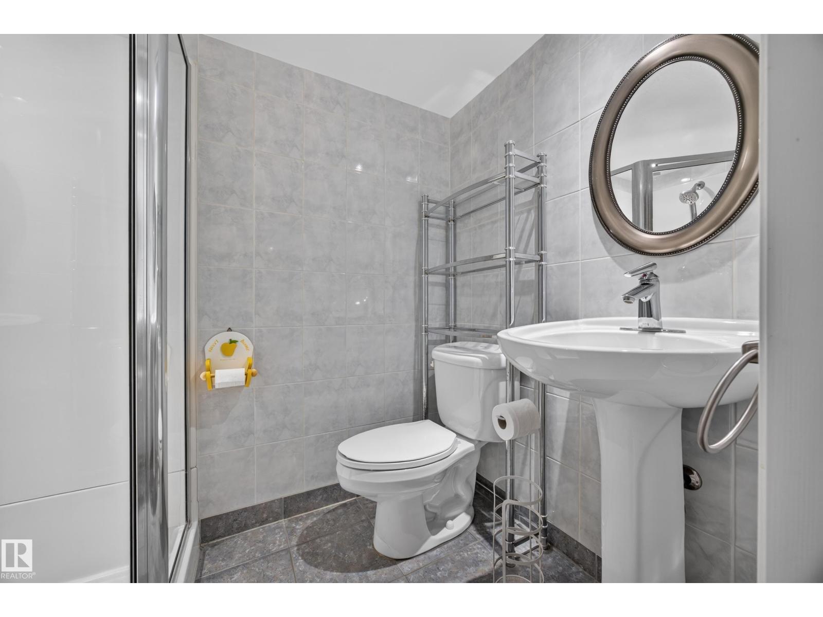 9615 75 Av NW, Edmonton, Alberta  T6E 1H7 - Photo 30 - E4510050