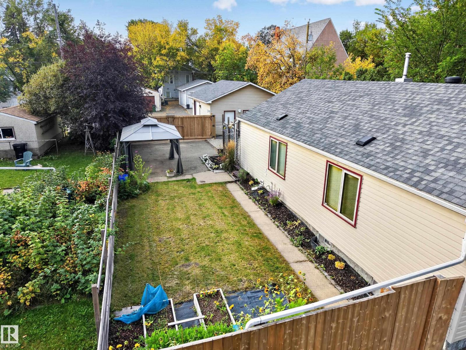 9615 75 Av NW, Edmonton, Alberta  T6E 1H7 - Photo 49 - E4510050