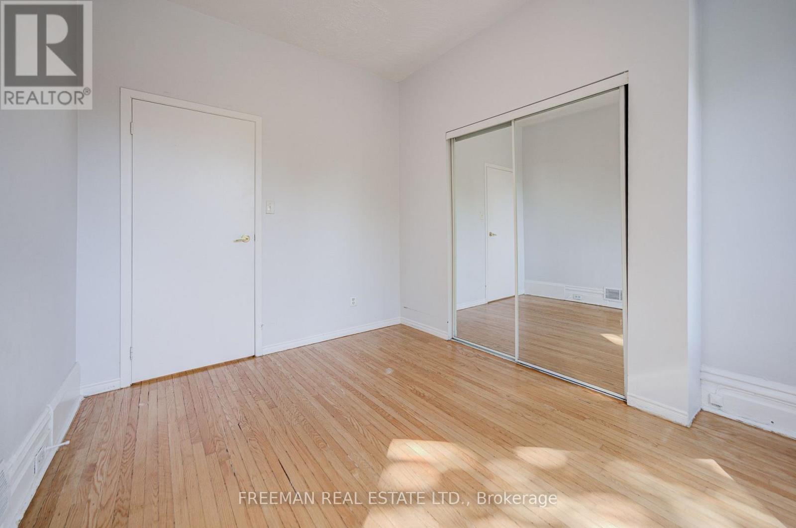 431 Manning Avenue, Toronto, Ontario  M6G 2V6 - Photo 24 - C13820916