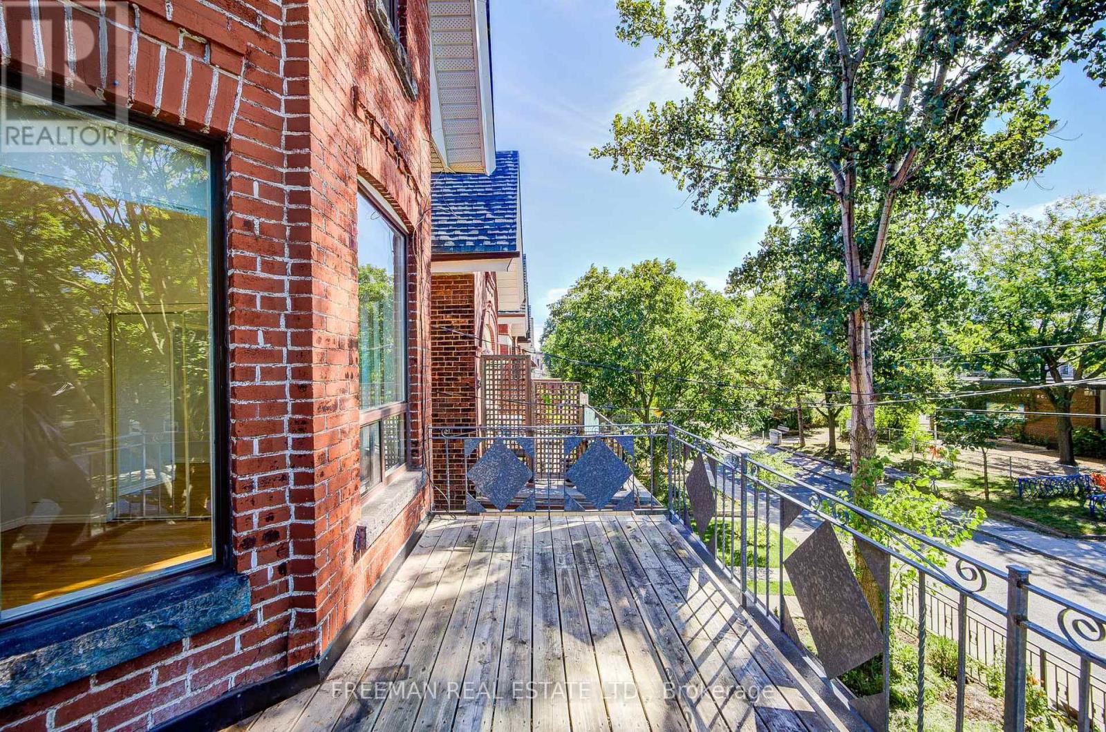 431 Manning Avenue, Toronto, Ontario  M6G 2V6 - Photo 28 - C13820916