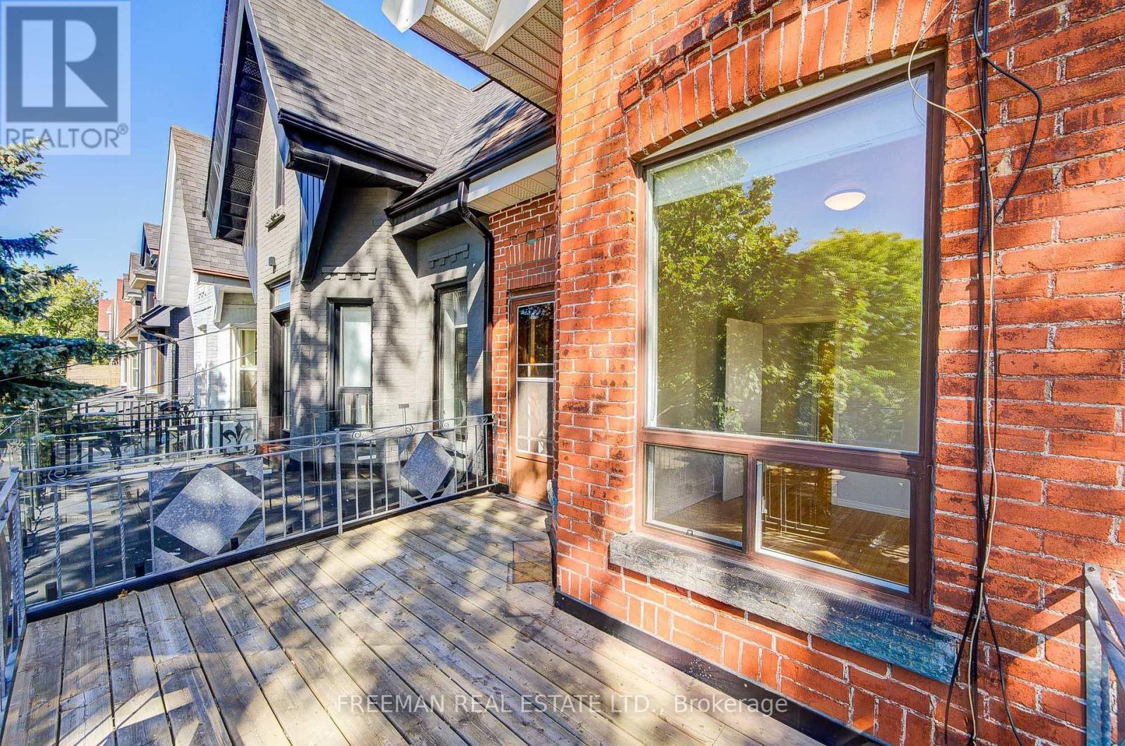 431 Manning Avenue, Toronto, Ontario  M6G 2V6 - Photo 29 - C13820916