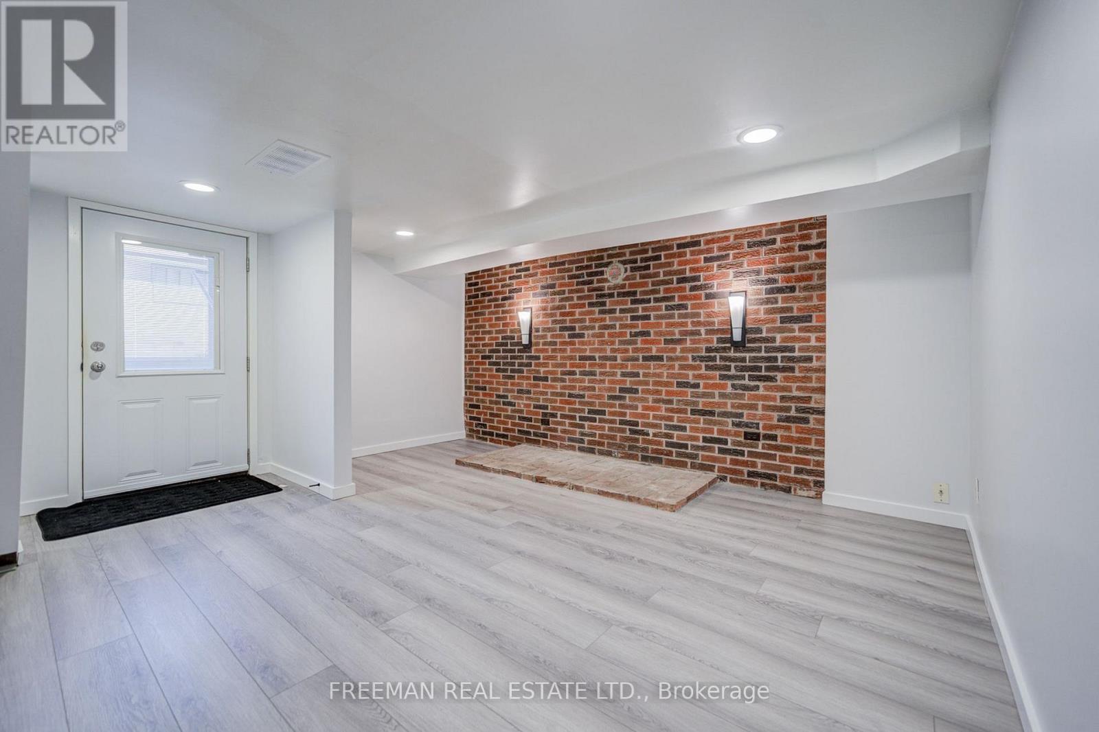 431 Manning Avenue, Toronto, Ontario  M6G 2V6 - Photo 34 - C13820916