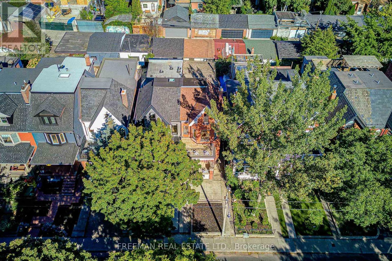 431 Manning Avenue, Toronto, Ontario  M6G 2V6 - Photo 44 - C13820916