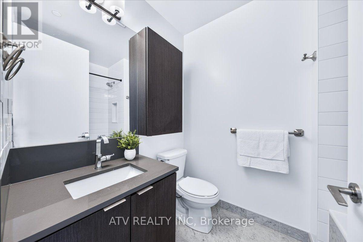 Uph03 - 38 Iannuzzi Street, Toronto, Ontario  M5V 0S2 - Photo 20 - C13820974